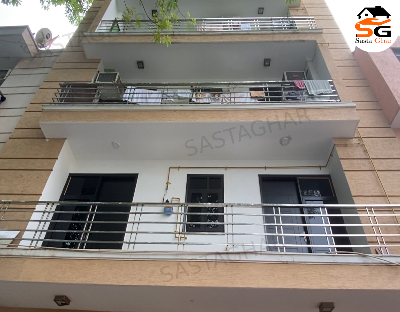 Independent Floor in Chattarpur