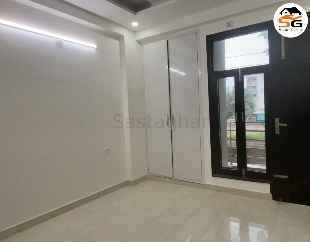 Builder Floor Near Chattarpur Metro