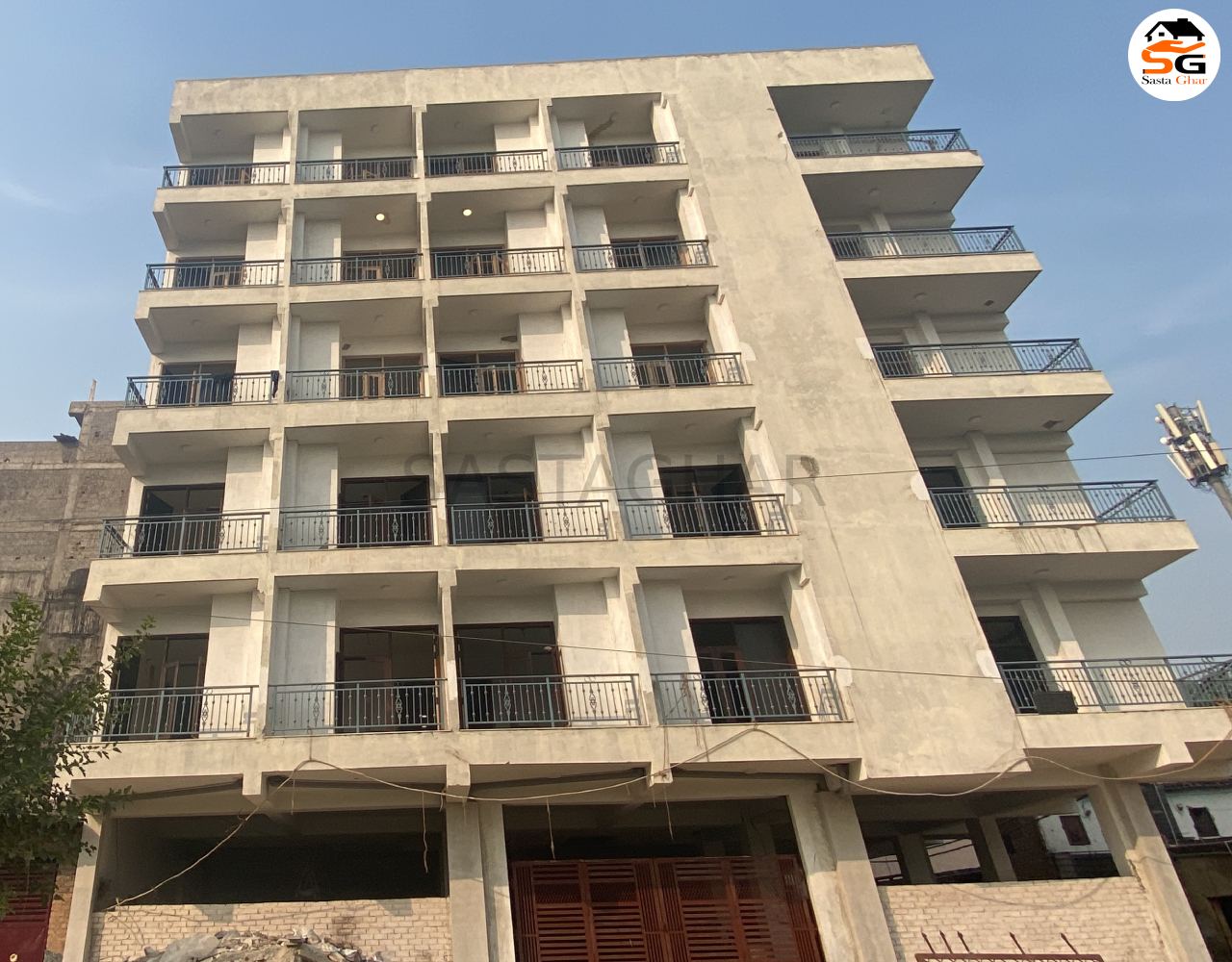 3 BHK Flats Near Chattarpur Metro