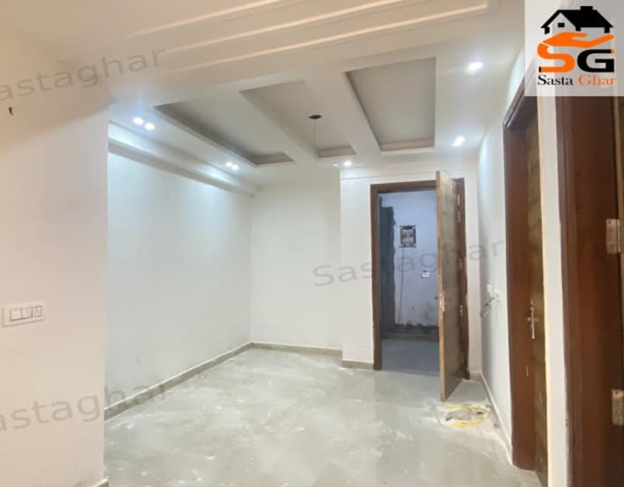 3 BHK flat Chattarpur Delhi