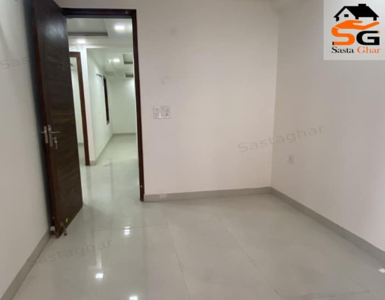 Flat in Chattarpur 3 BHK