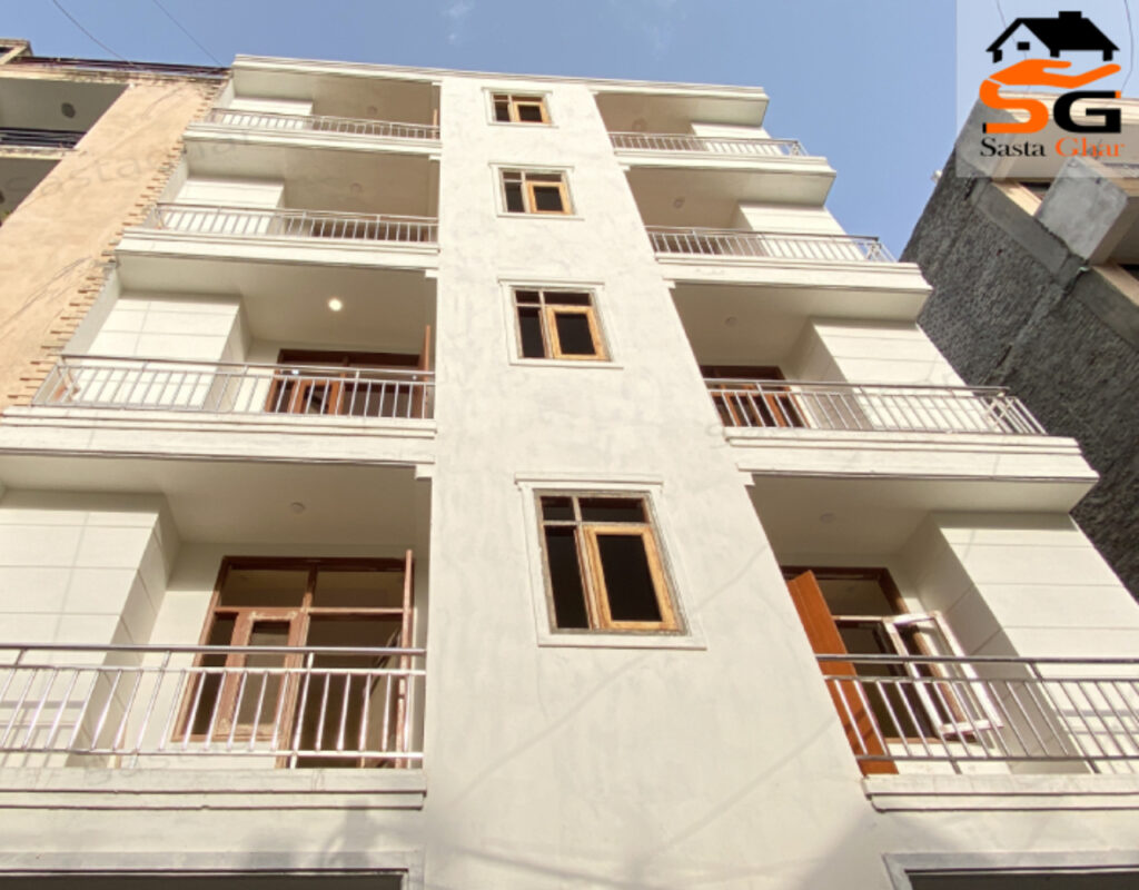 Flats in Sultanpur For Sale 3 BHK Flats in South Delhi with Loan