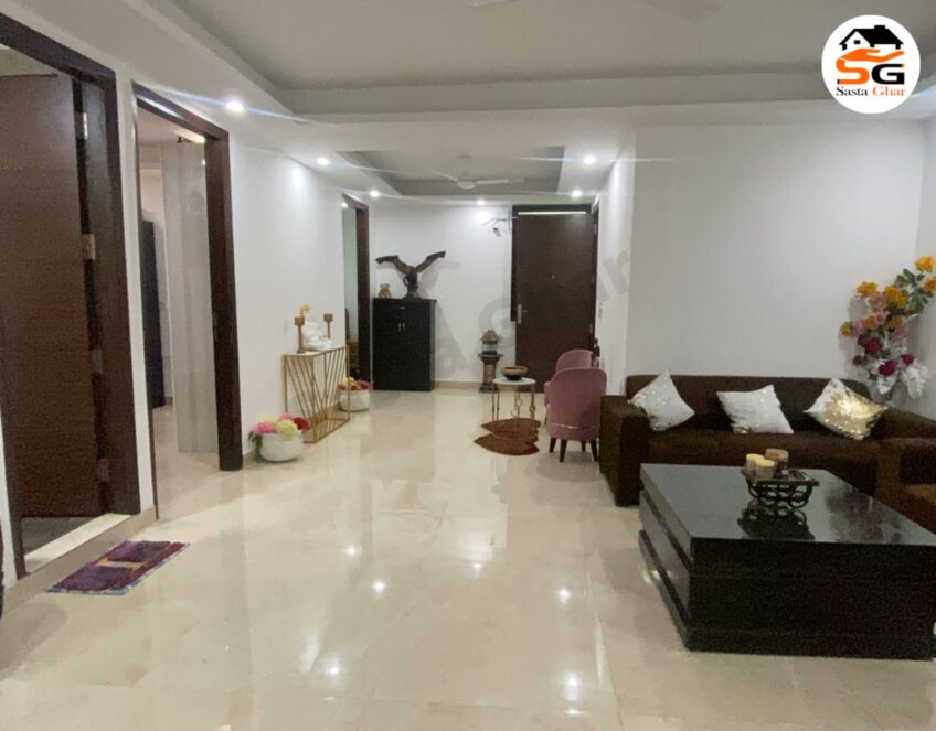Flat In South Delhi For Sale