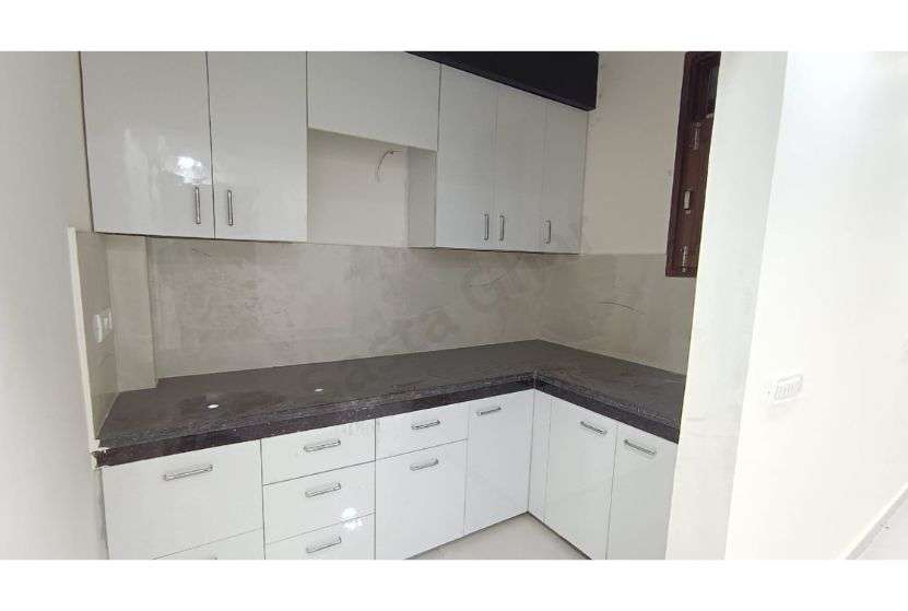 2 BHK Flat For Sale With Registry