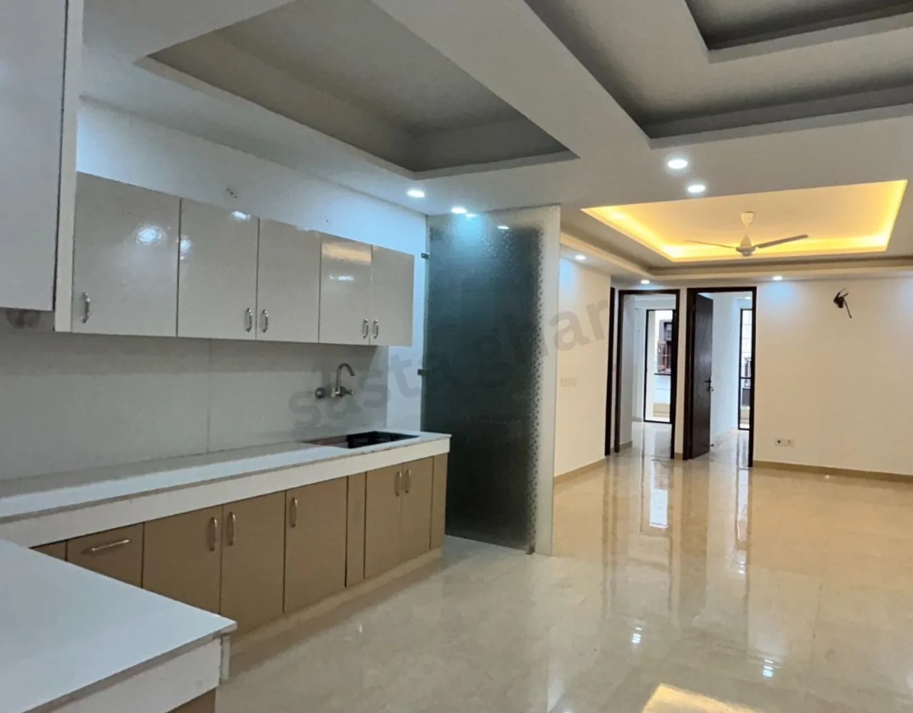 Affordable 3 BHK Flats Near Upcoming Golden Line