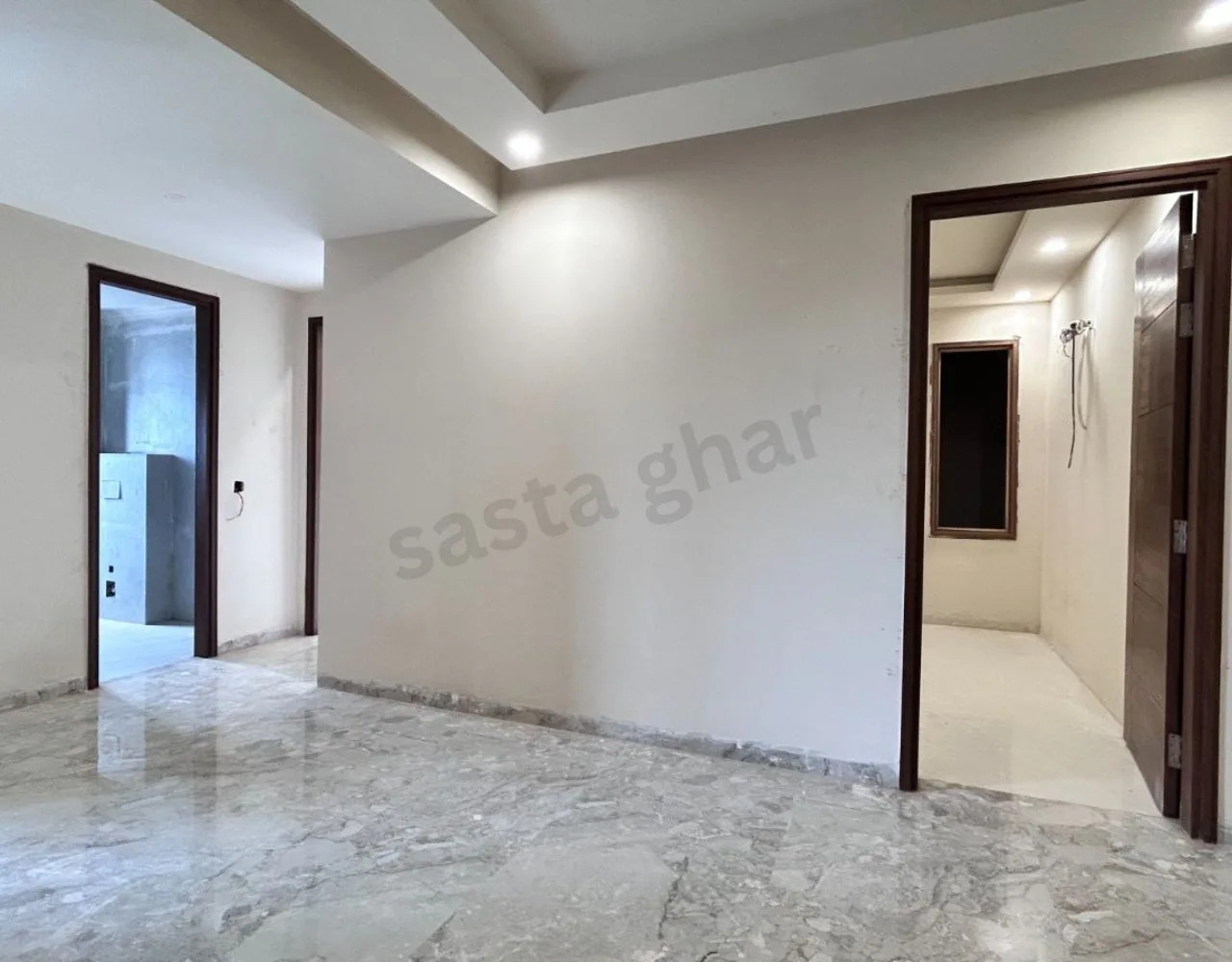 Affordable Independent Floor In South Delhi