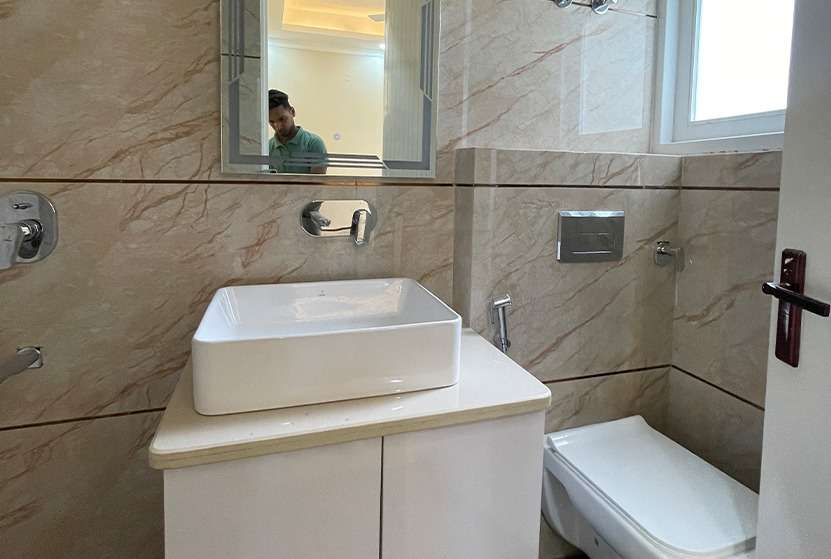 Property in Vasant Kunj