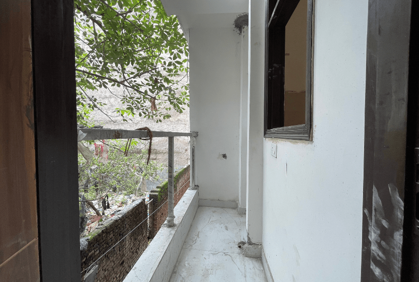 1 BHK With Registry In South Delhi