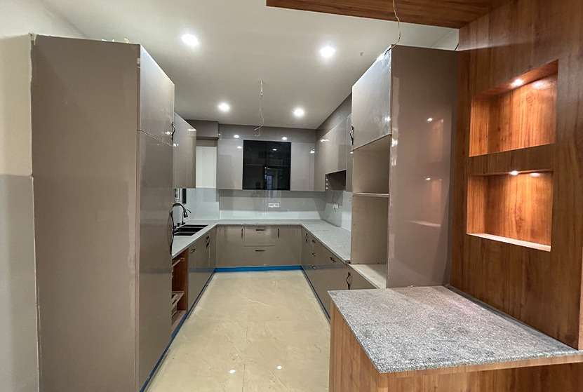 Luxury Independent 4 BHK Flat in South Delhi