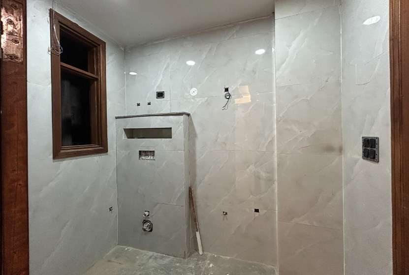 3 BHK Flat in South Delhi with registry