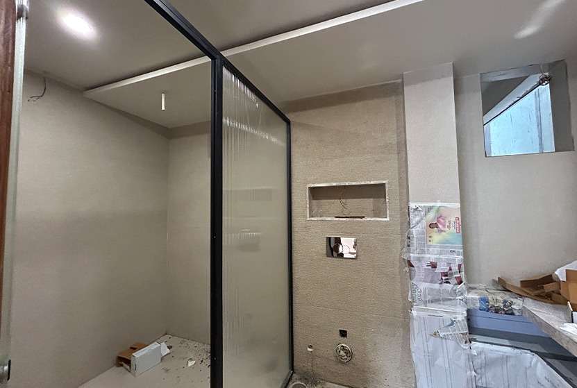 4 BHK Flat Near MG Road With Registry