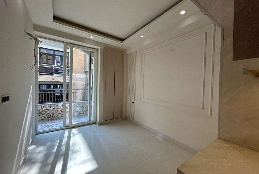 3 BHK Flat Near Main Road With Registry