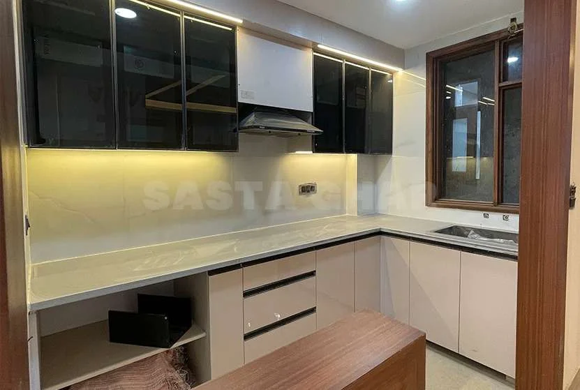 Premium 3 BHK Flat In Delhi On EMI